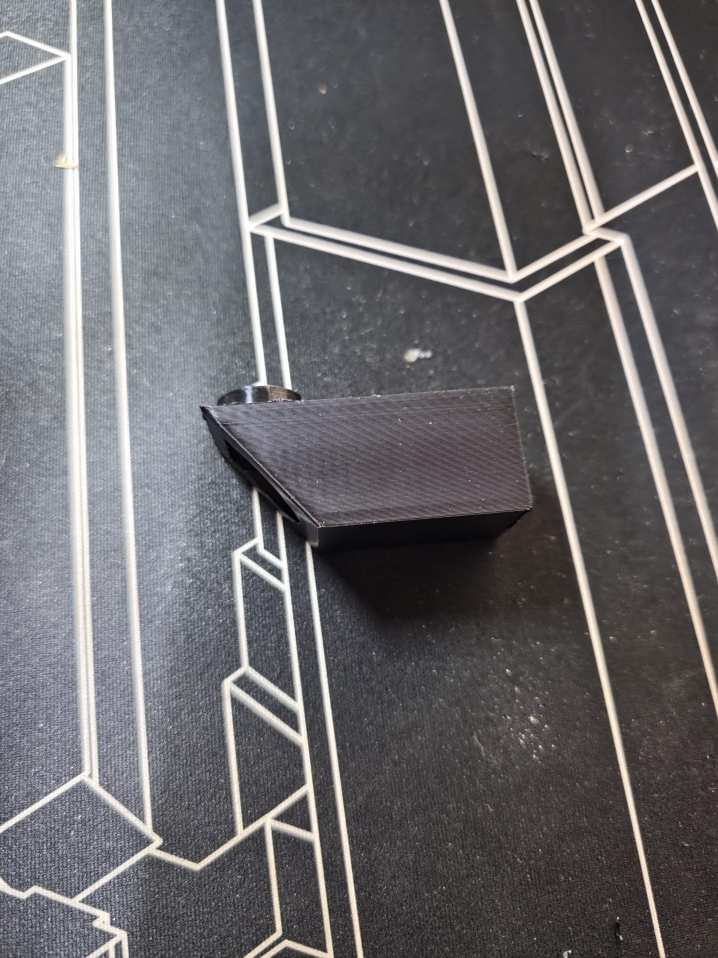 Supporti Frecce Anteriori Harley Davidson Sportster S 1250 – Stampa 3D in PETG CF (Fibra di Carbonio)